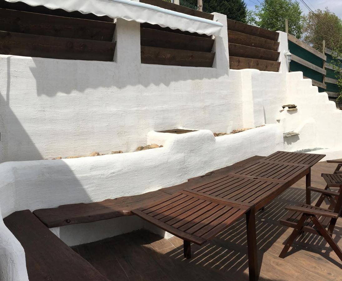 La Terraza De Onis Villa Bobia de Arriba Bagian luar foto
