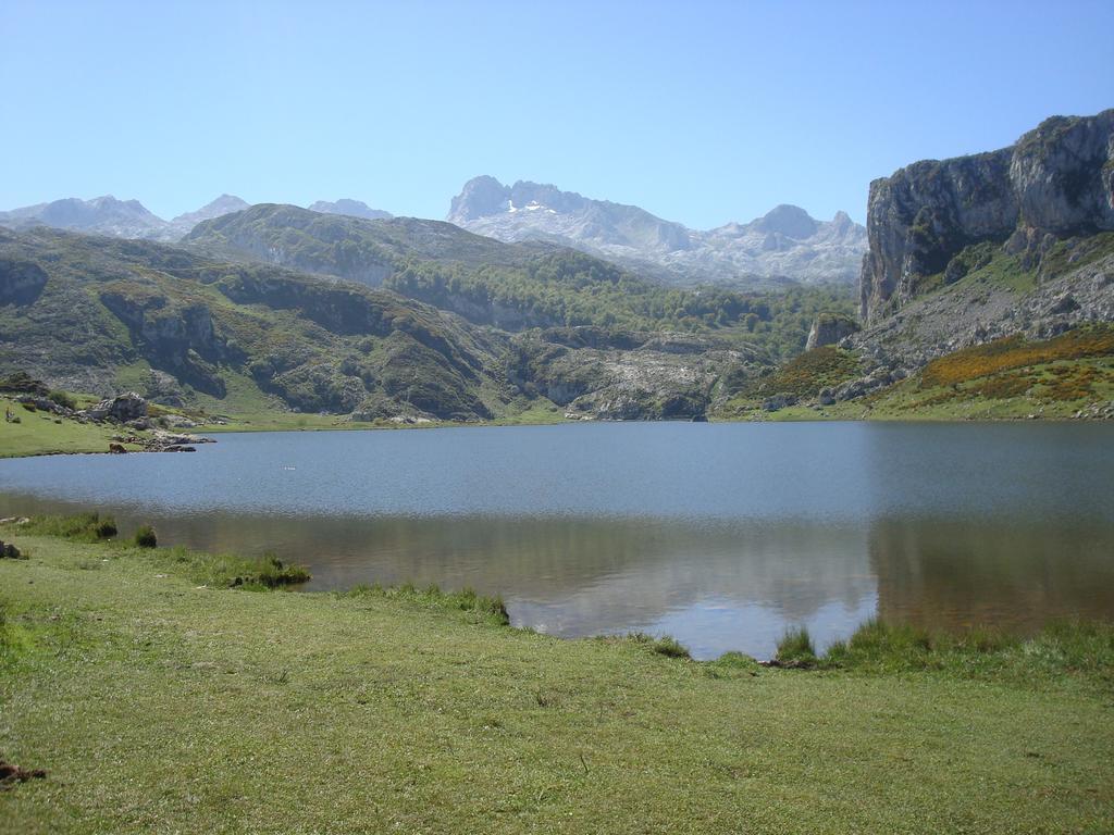 La Terraza De Onis Villa Bobia de Arriba Bagian luar foto
