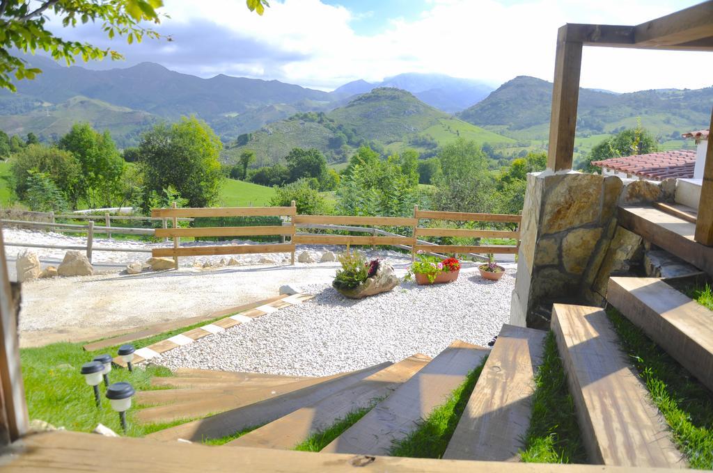 La Terraza De Onis Villa Bobia de Arriba Bagian luar foto