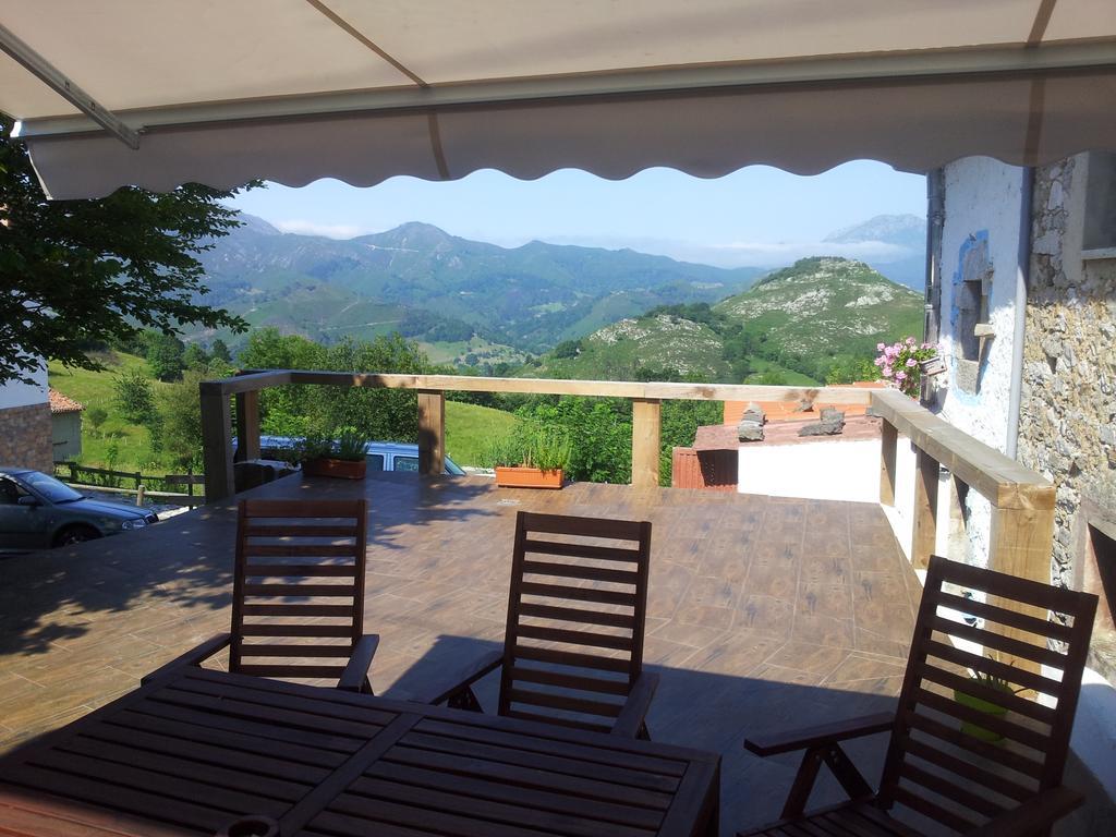 La Terraza De Onis Villa Bobia de Arriba Bagian luar foto