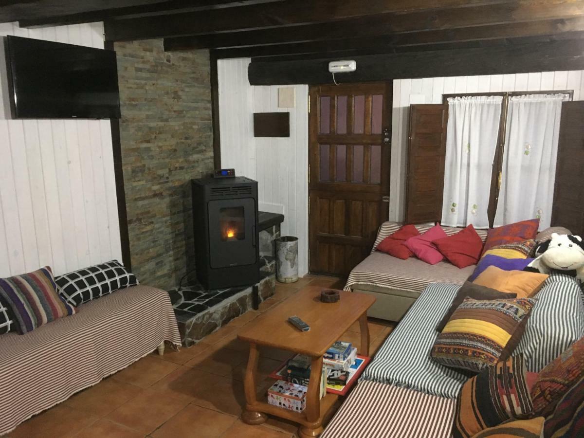 La Terraza De Onis Villa Bobia de Arriba Bagian luar foto
